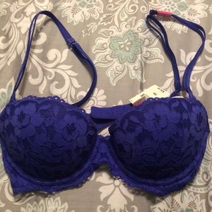 Victoria’s Secret PINK demi bra. Size 32B